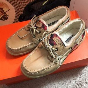 Women’s Fuzzy Red Plaid Sperry Topsider